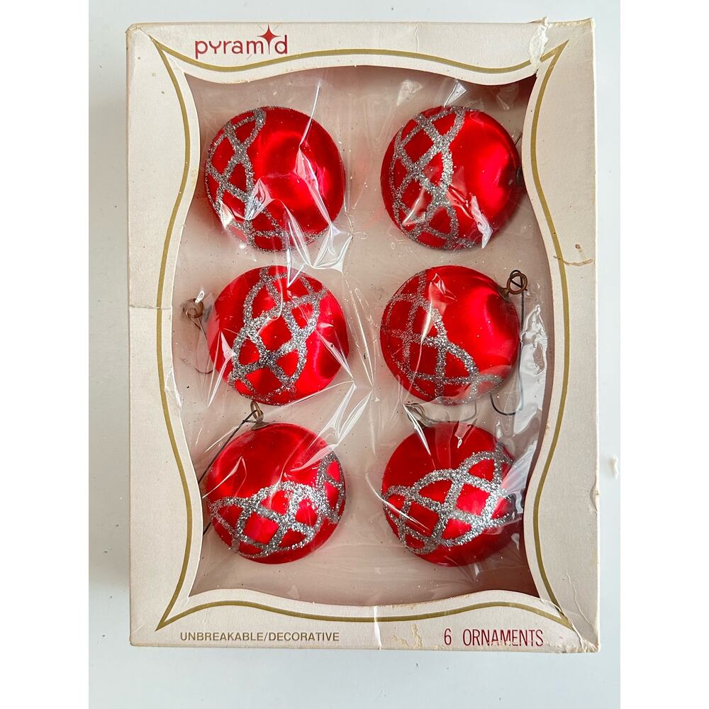 Vintage Pyramid 6 ornaments red satin Unbreakable